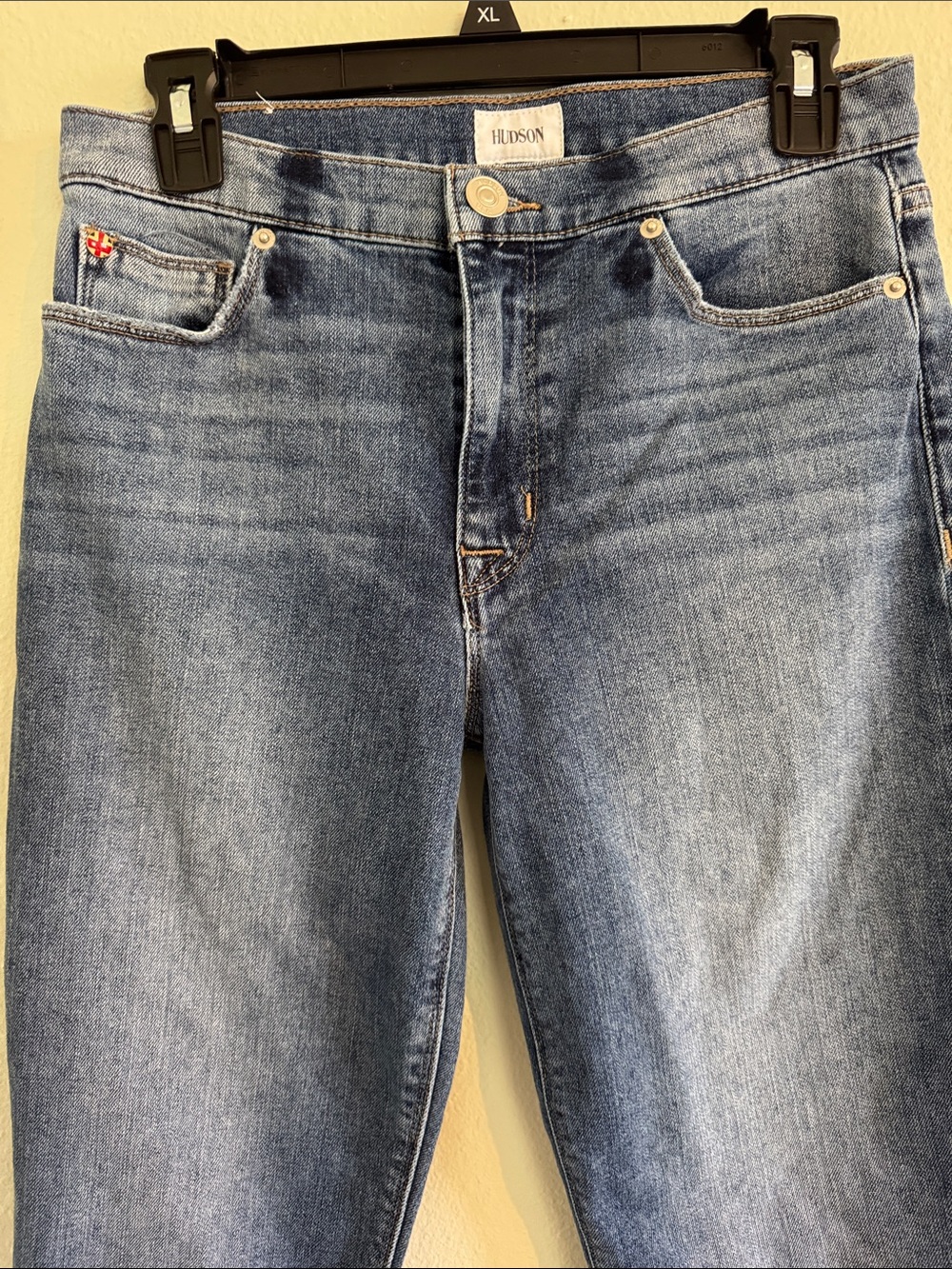 Hudson Jeans Light Blue Cropped Ankle Jeans